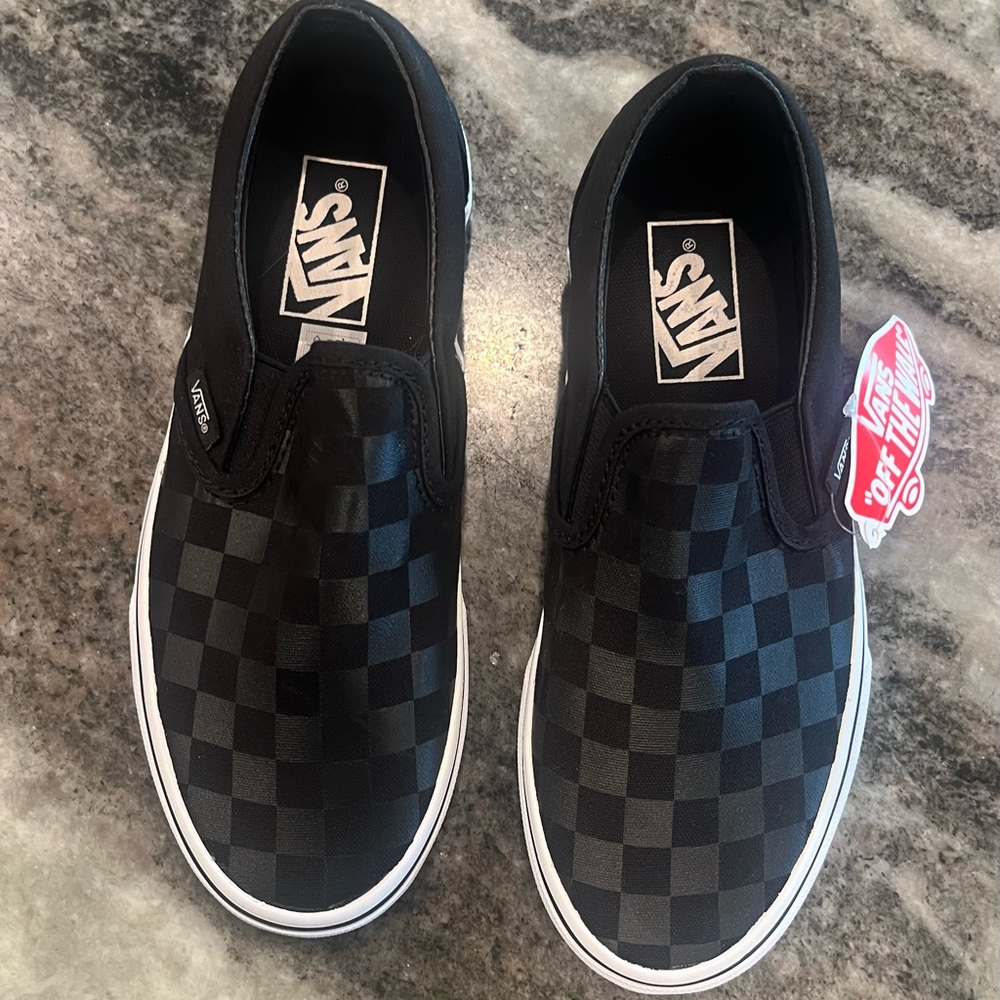VANS checkerboard slip ons, mens size 4.5, womens size 6.